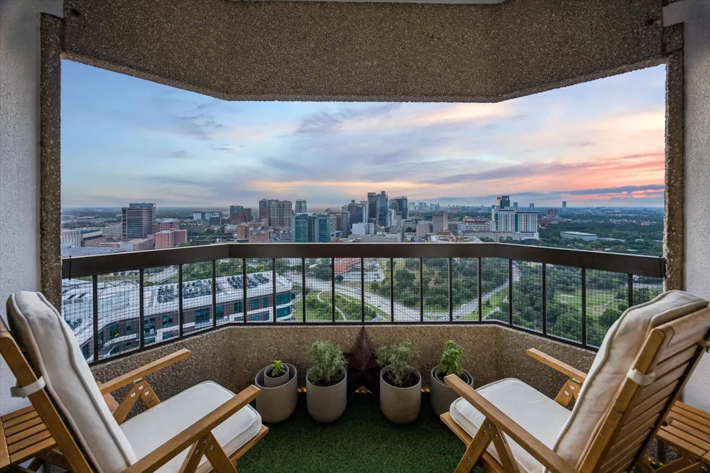 2001 Holcombe Boulevard #3201 Houston, TX 77030