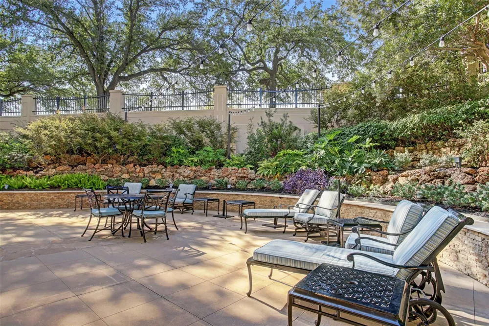 2001 Holcombe Boulevard #3201 Houston, TX 77030