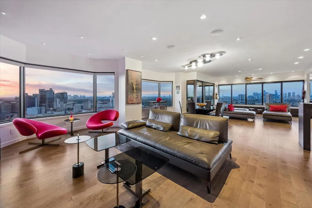 2001 Holcombe Boulevard #3201 Houston, TX 77030