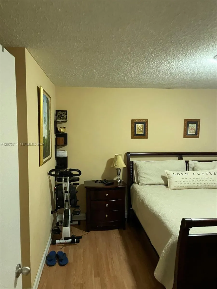 8500 SW 212th St #309 Cutler Bay, FL 33189