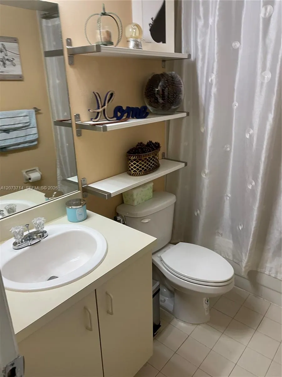 8500 SW 212th St #309 Cutler Bay, FL 33189