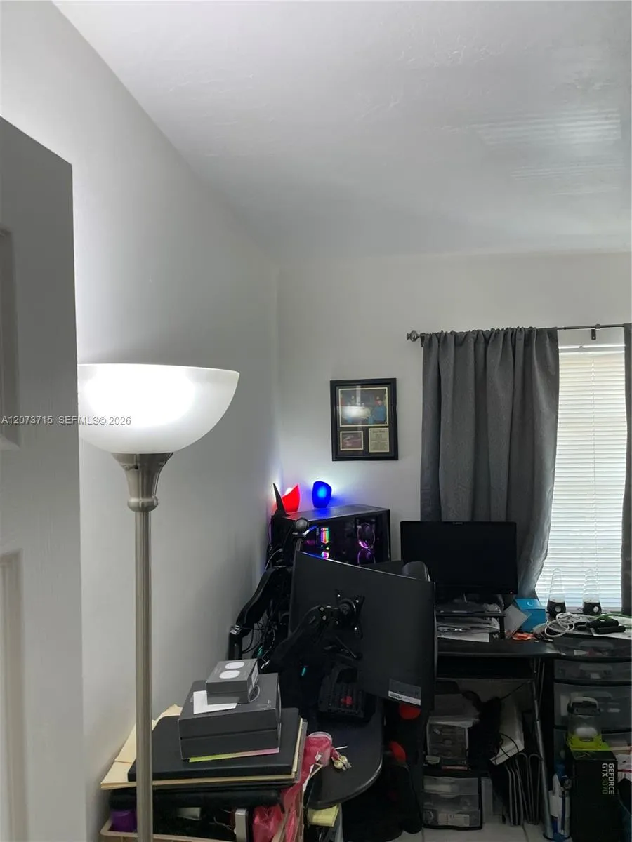 15888 SW 95th Ave #308 Miami, FL 33157