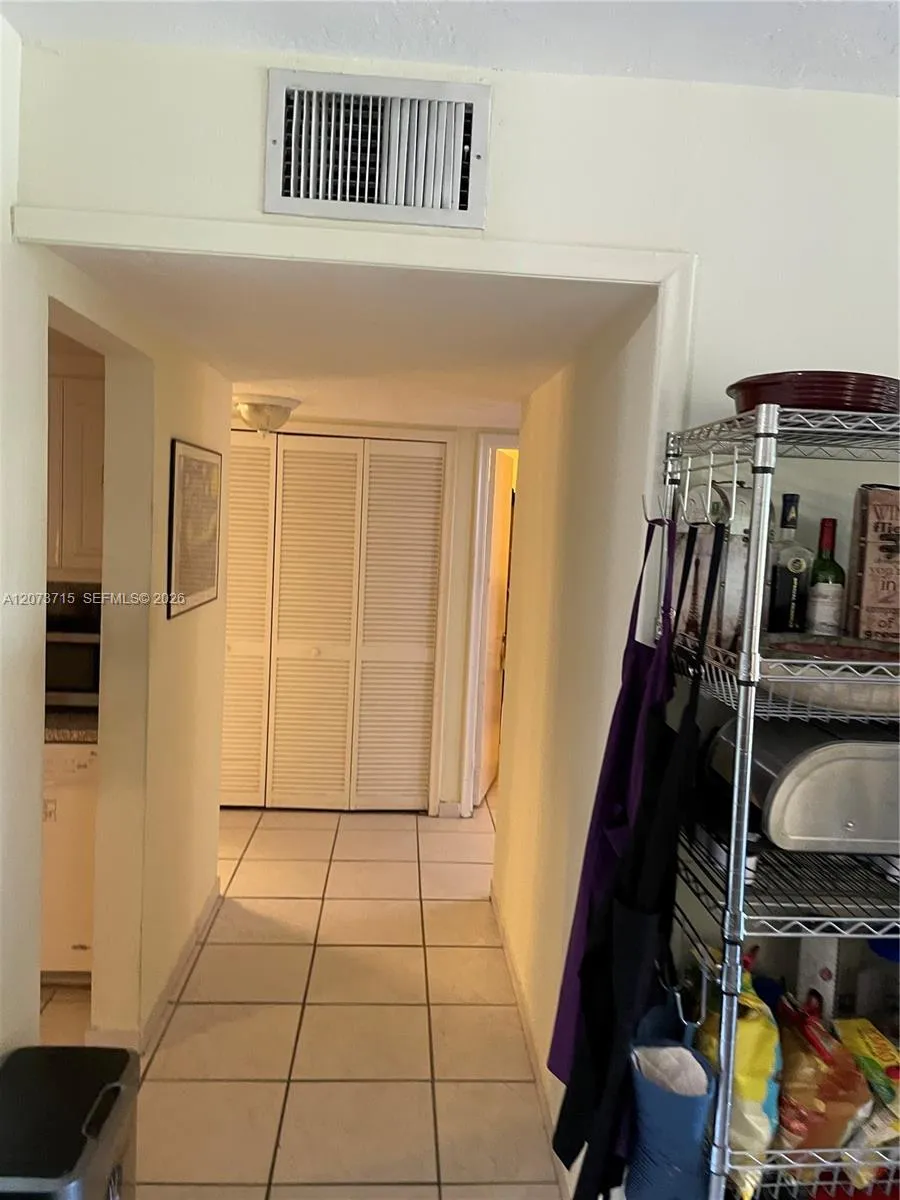 15888 SW 95th Ave #308 Miami, FL 33157