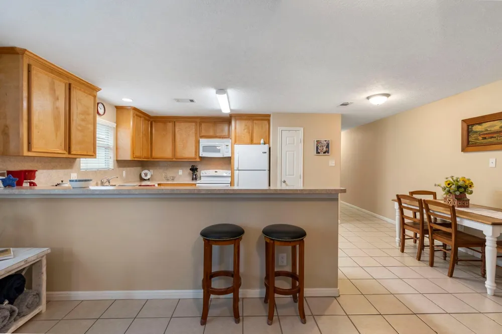 616 Foster Street Tomball, TX 77375