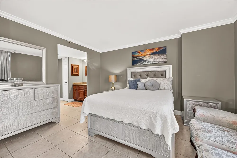 3525 Sage Road #1116 Houston, TX 77056