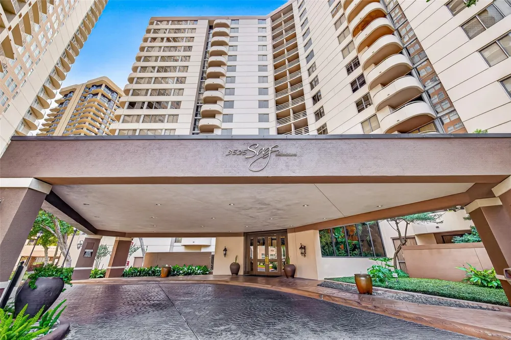 3525 Sage Road #1116 Houston, TX 77056