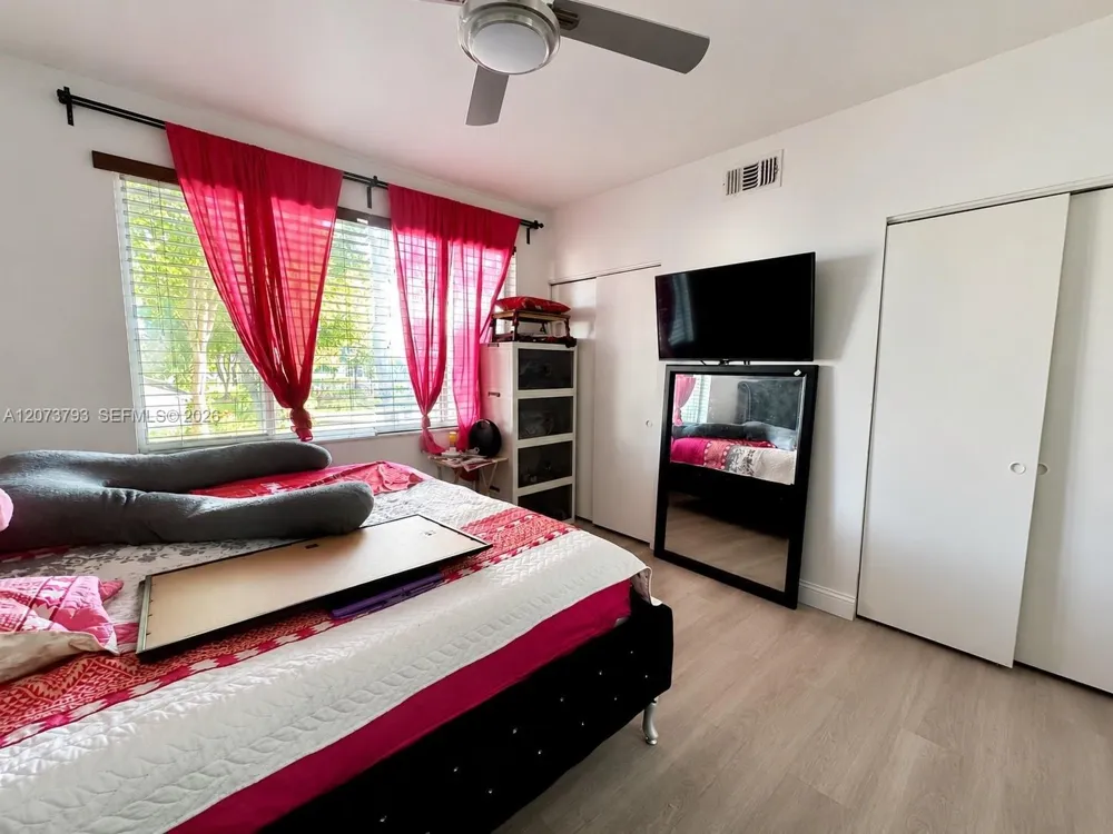 5512 Pageant Pl Margate, FL 33063
