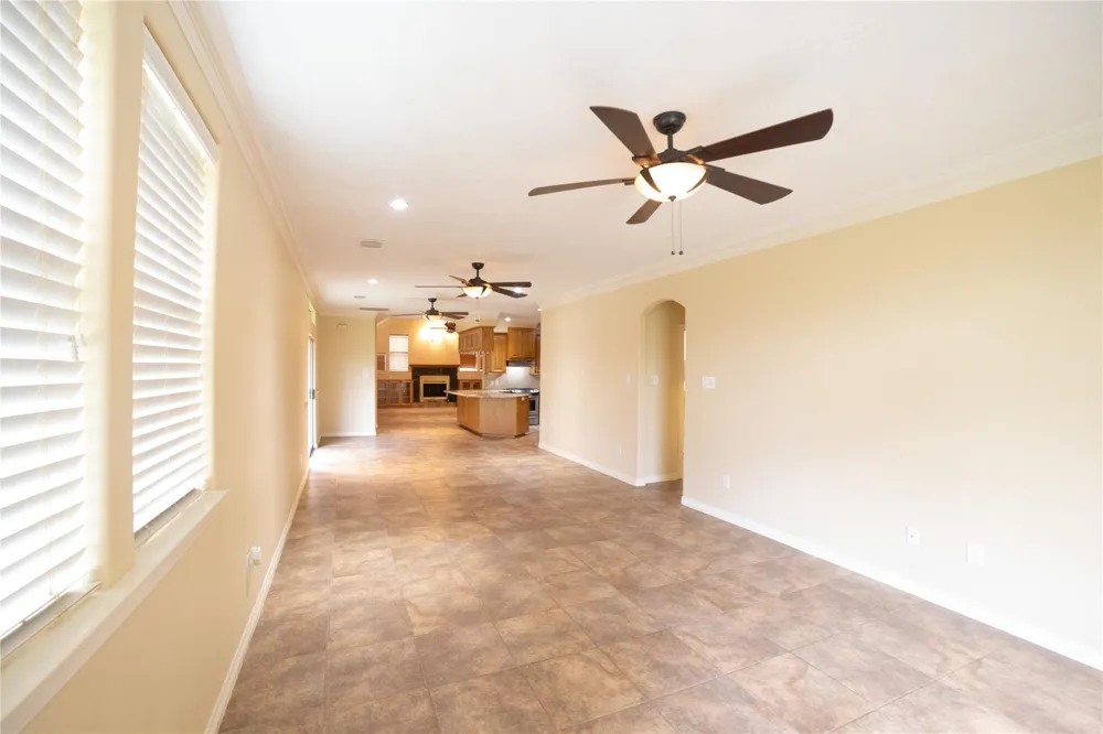 1107 Du Barry Lane Houston, TX 77018