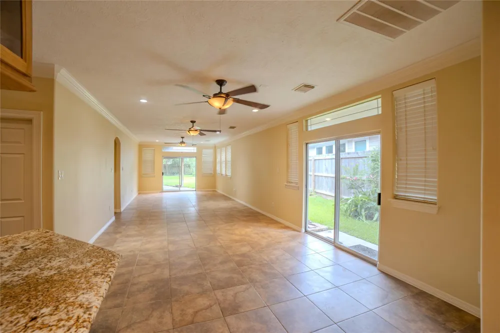 1107 Du Barry Lane Houston, TX 77018