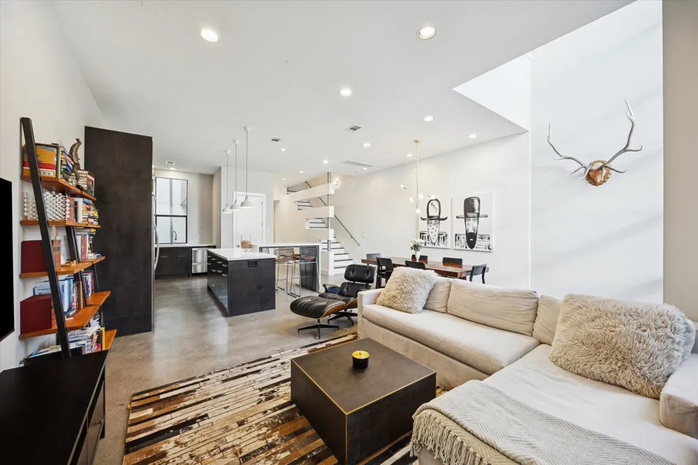 6504 Rodrigo Street #B Houston, TX 77007