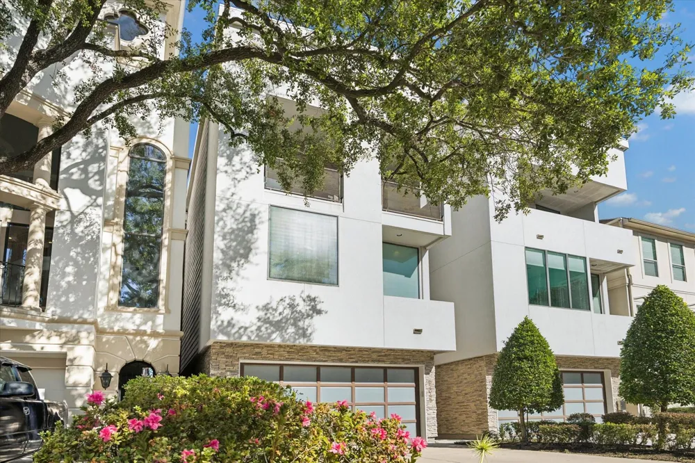 6504 Rodrigo Street #B Houston, TX 77007
