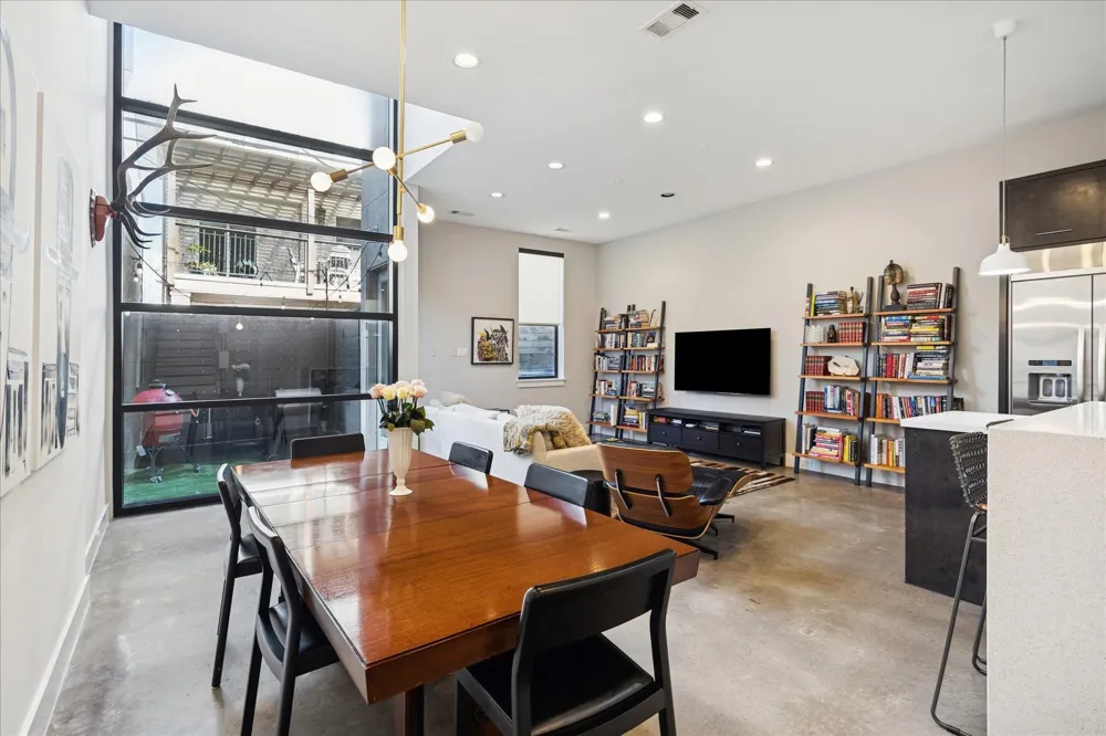 6504 Rodrigo Street #B Houston, TX 77007