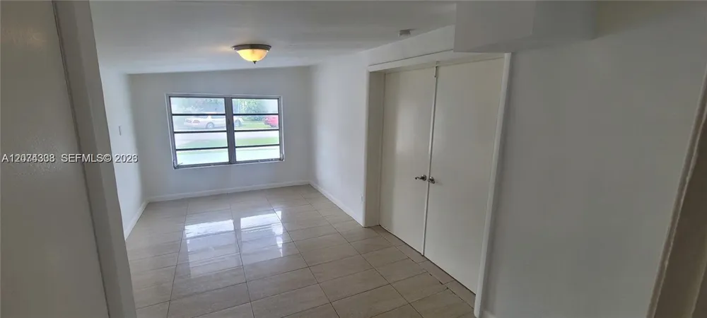 4100 SW 36th West Park, FL 33023