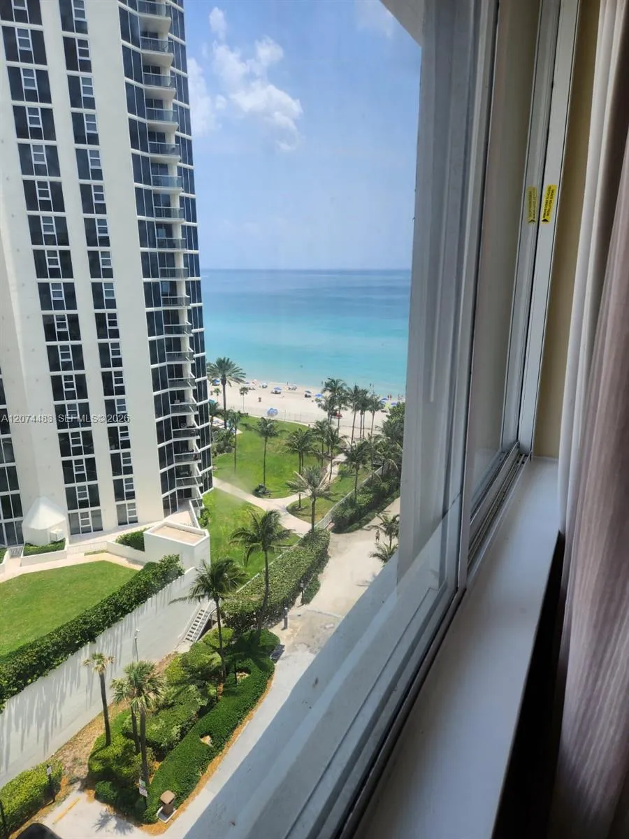 19201 Collins Ave #1028 Sunny Isles Beach, FL 33160