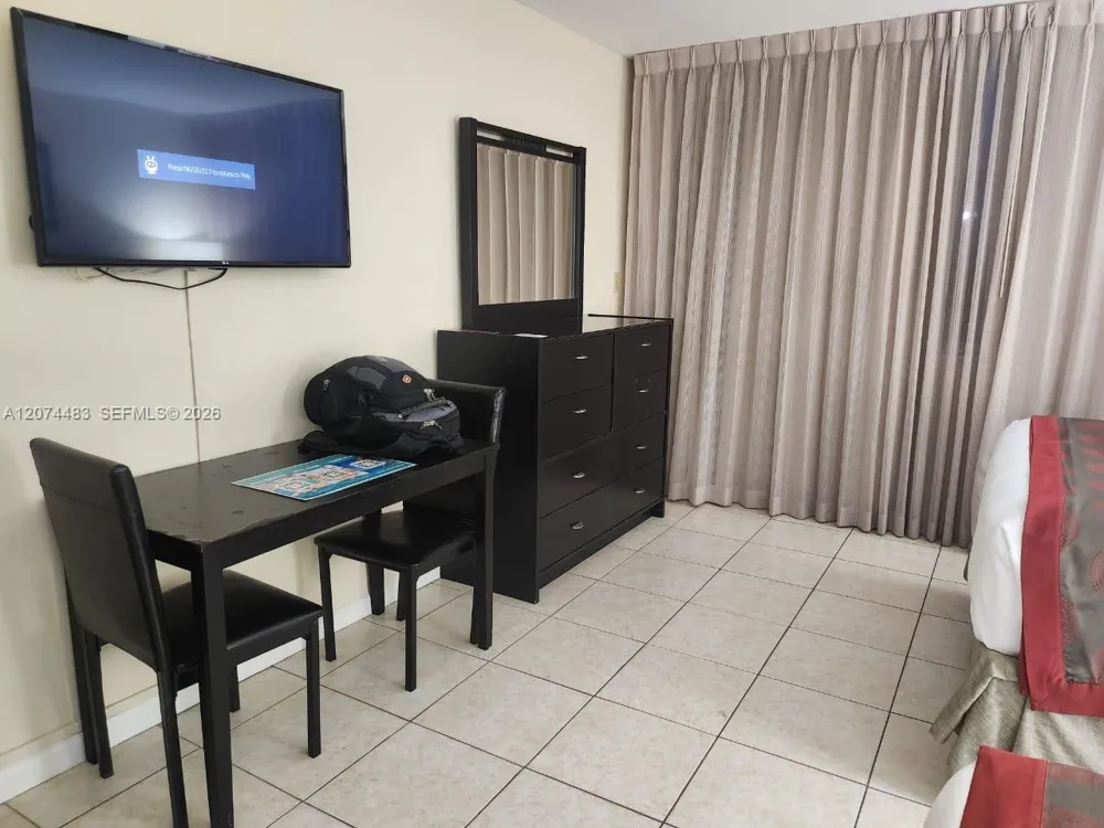 19201 Collins Ave #1028 Sunny Isles Beach, FL 33160