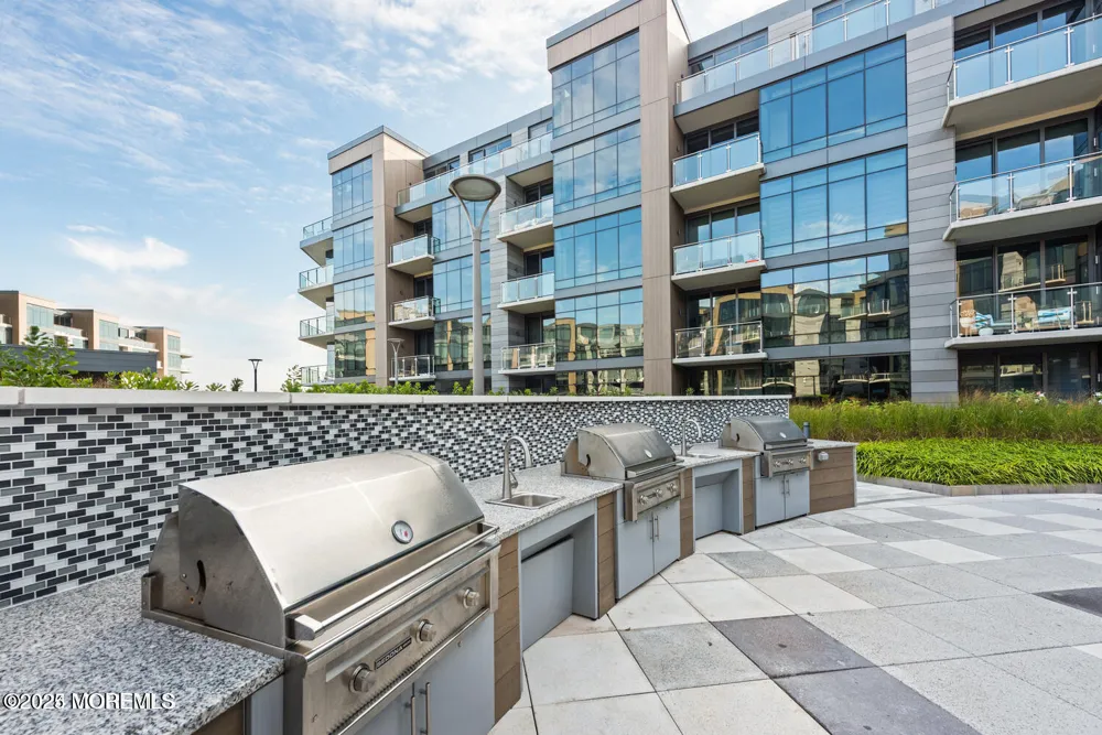 15 Morris Avenue #308 Long Branch, NJ 07740