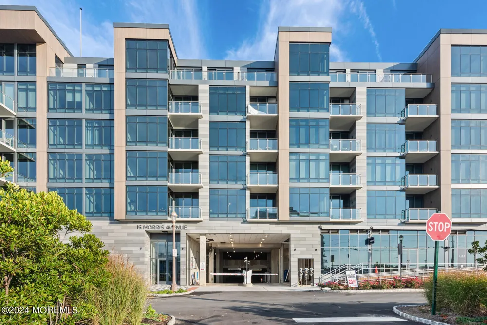 15 Morris Avenue #308 Long Branch, NJ 07740