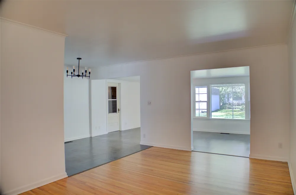 3915 E 34th Street Tulsa, OK 74135