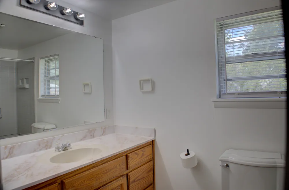 3915 E 34th Street Tulsa, OK 74135
