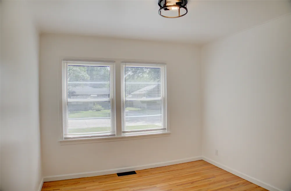 3915 E 34th Street Tulsa, OK 74135