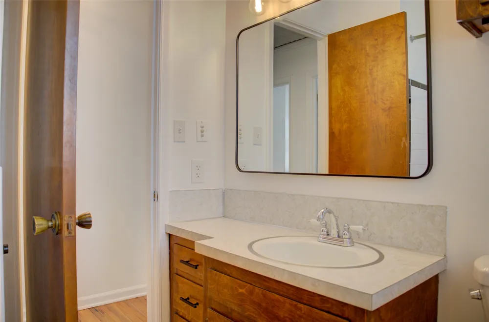 3915 E 34th Street Tulsa, OK 74135