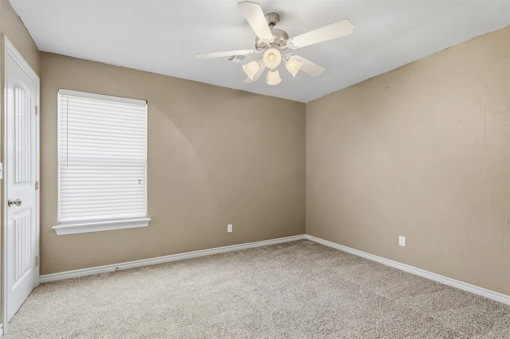 4702 Lake Shore Drive Ardmore, OK 73401
