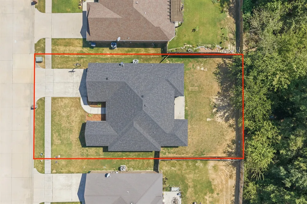 4702 Lake Shore Drive Ardmore, OK 73401