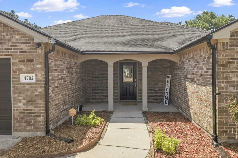 4702 Lake Shore Drive Ardmore, OK 73401