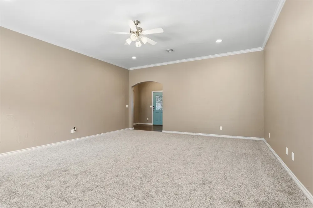 4702 Lake Shore Drive Ardmore, OK 73401