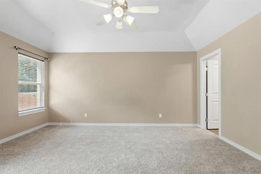 4702 Lake Shore Drive Ardmore, OK 73401