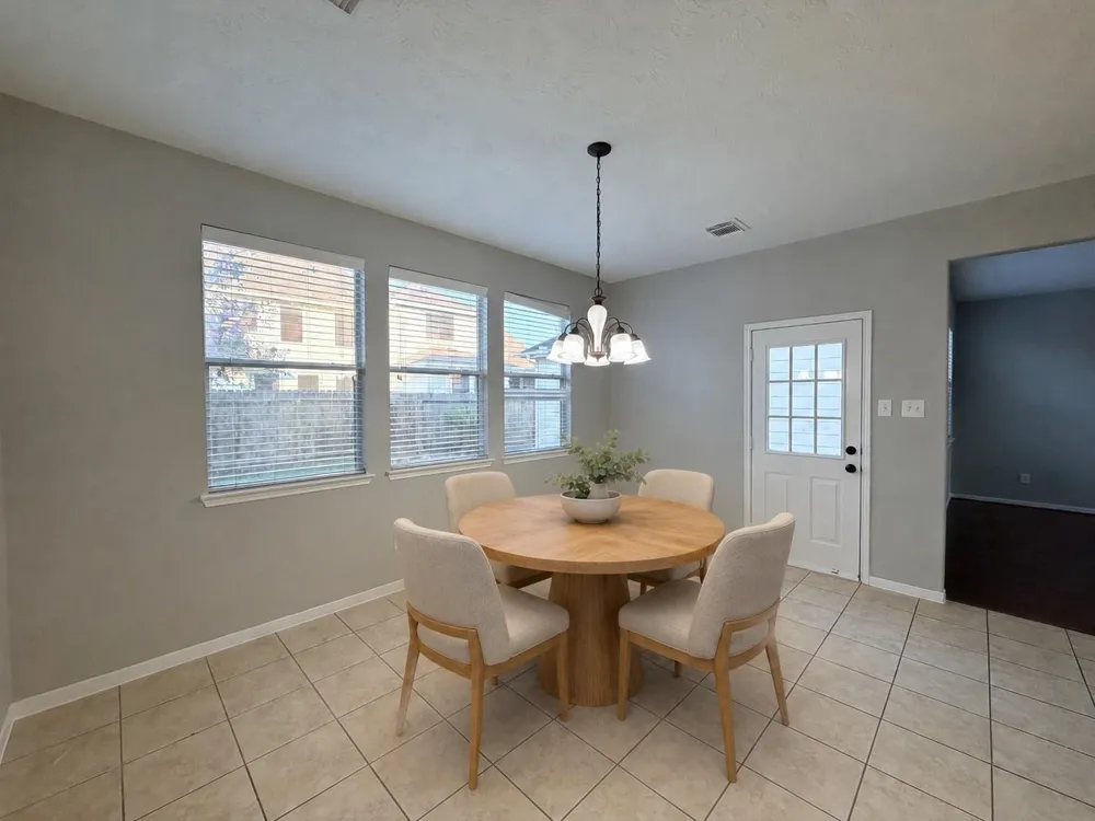 4531 Park Trail Lane Pasadena, TX 77505