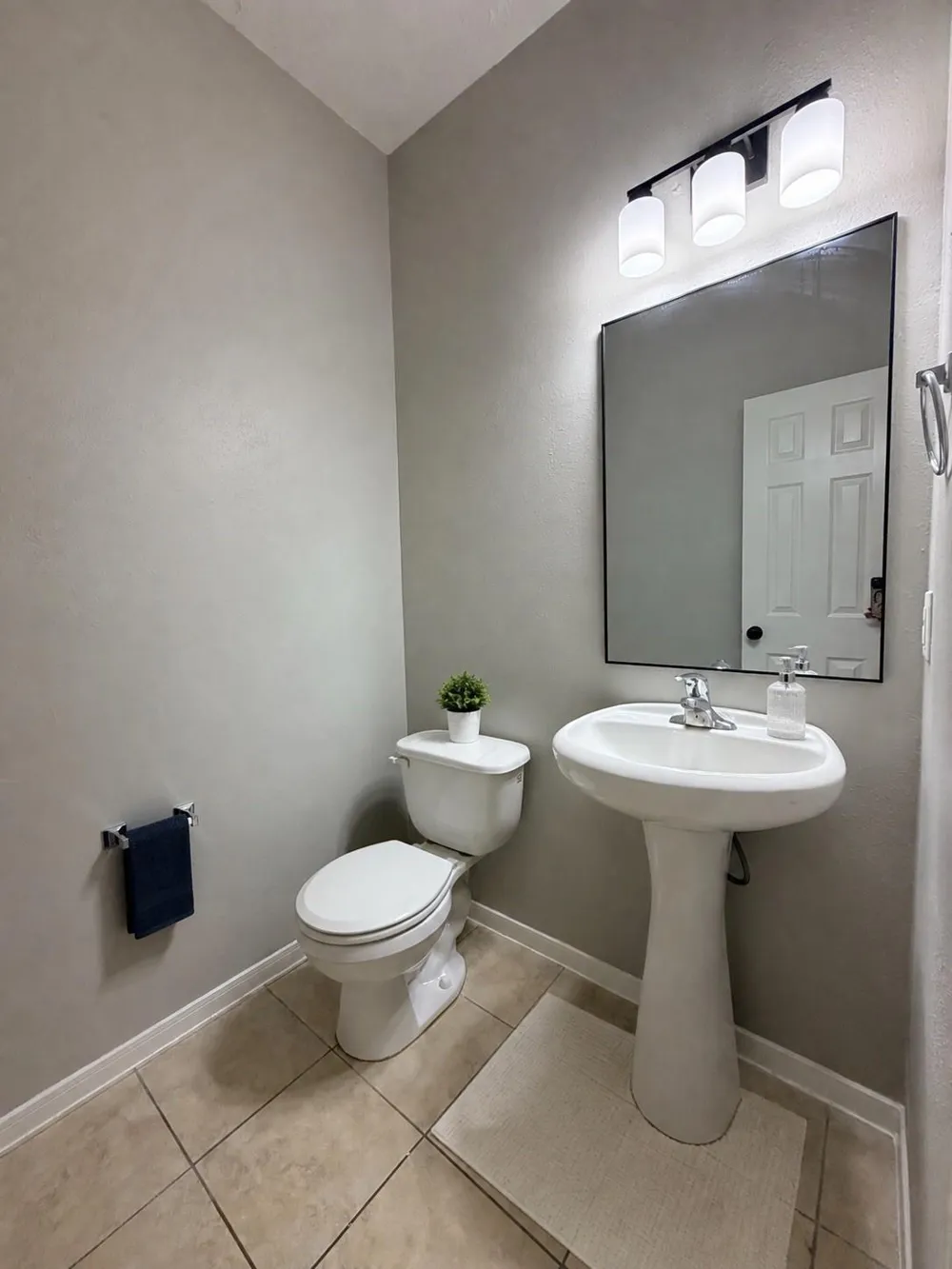 4531 Park Trail Lane Pasadena, TX 77505