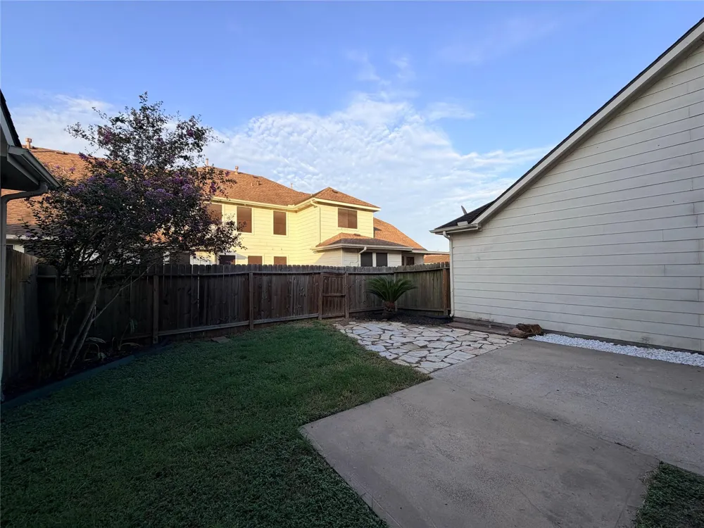 4531 Park Trail Lane Pasadena, TX 77505