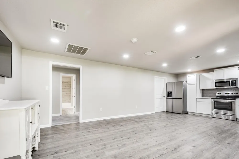 168 Bush Street Livingston, TX 77351