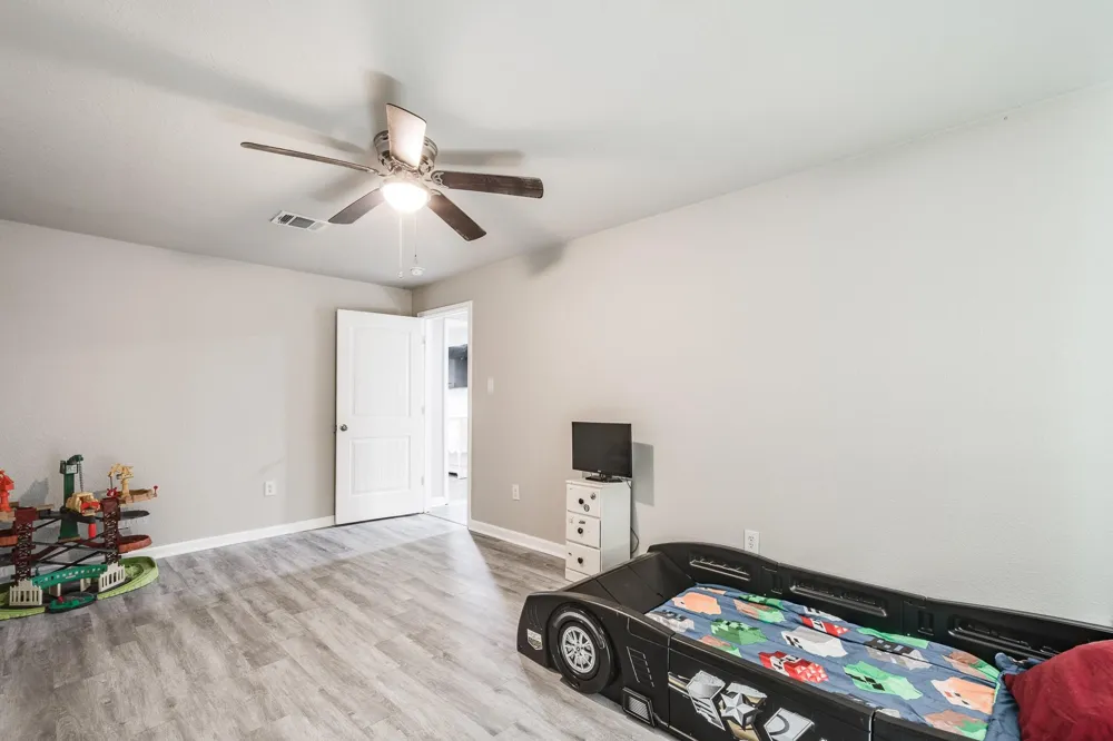 168 Bush Street Livingston, TX 77351