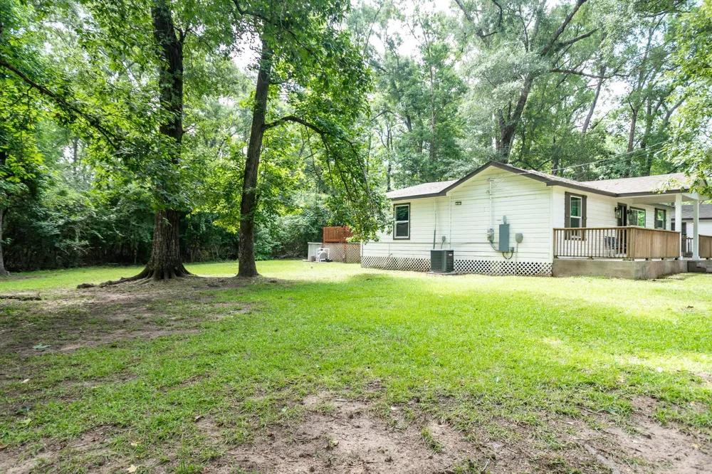 168 Bush Street Livingston, TX 77351