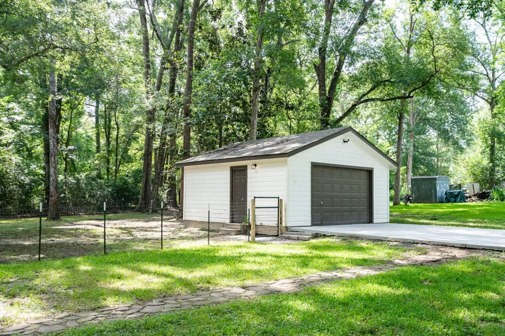 168 Bush Street Livingston, TX 77351