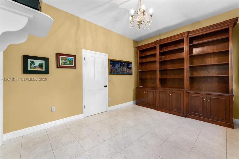 501 Bay Lane Key Biscayne, FL 33149