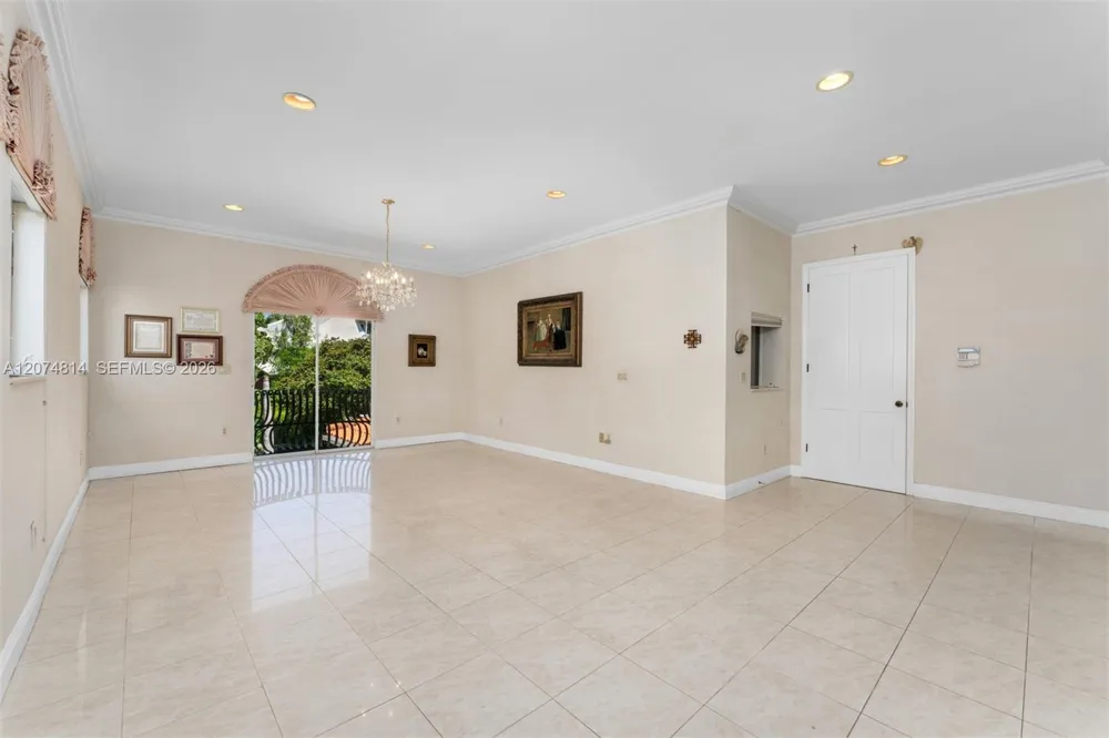 501 Bay Lane Key Biscayne, FL 33149