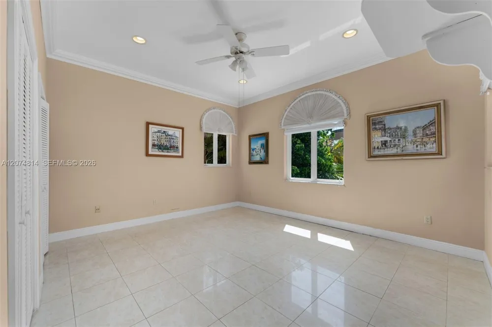 501 Bay Lane Key Biscayne, FL 33149