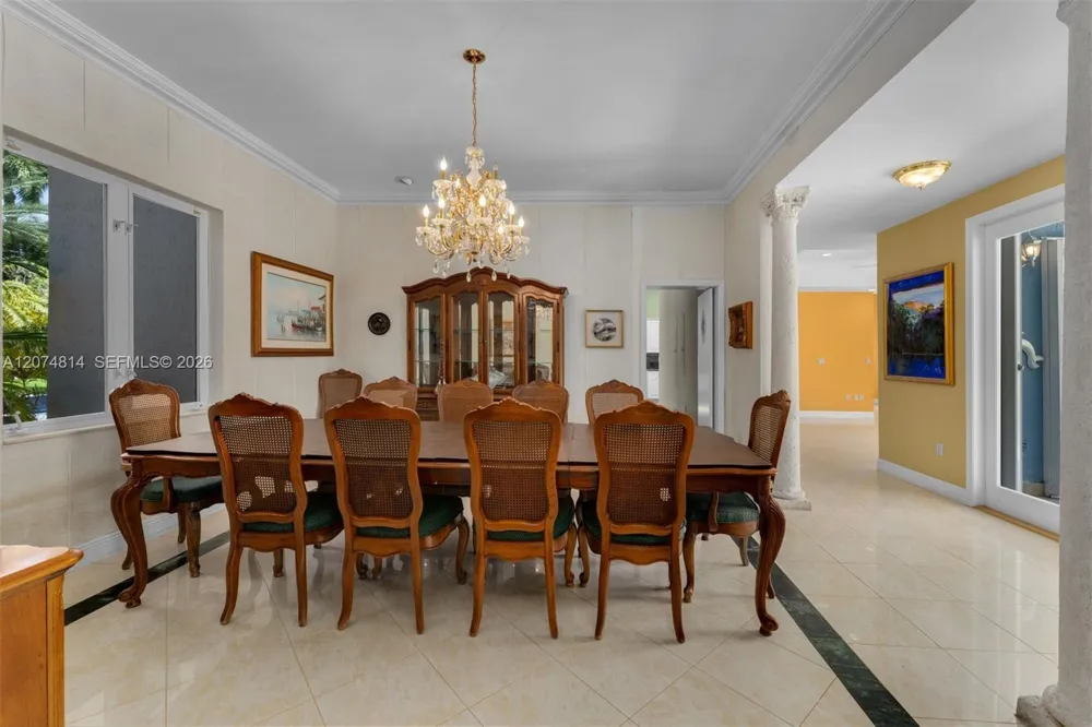 501 Bay Lane Key Biscayne, FL 33149