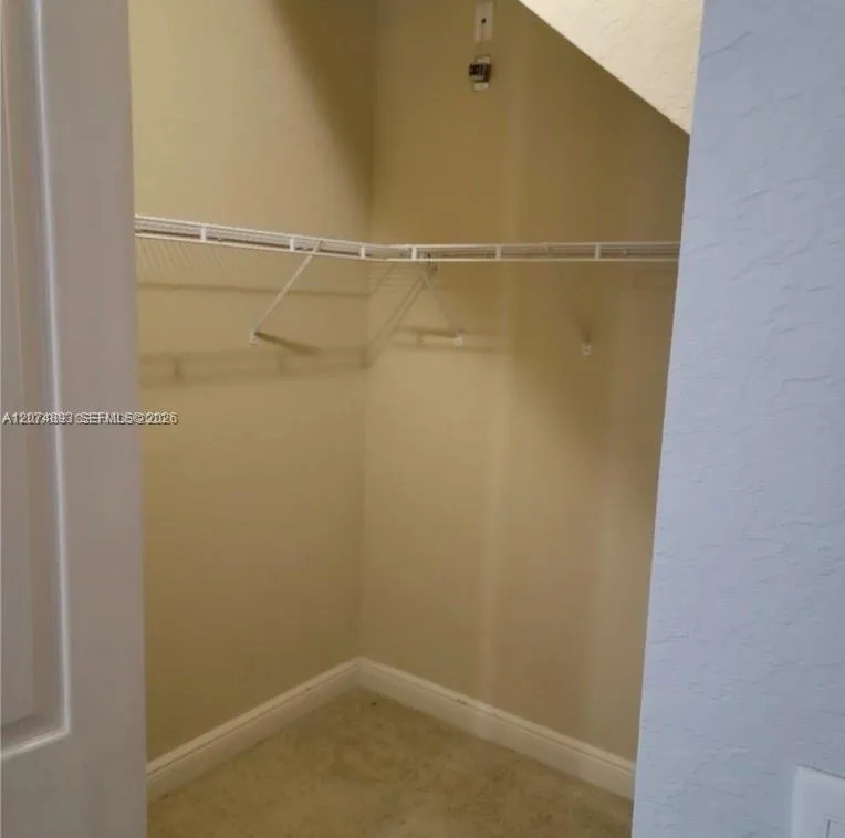 2851 W Prospect Rd #1006 Tamarac, FL 33309