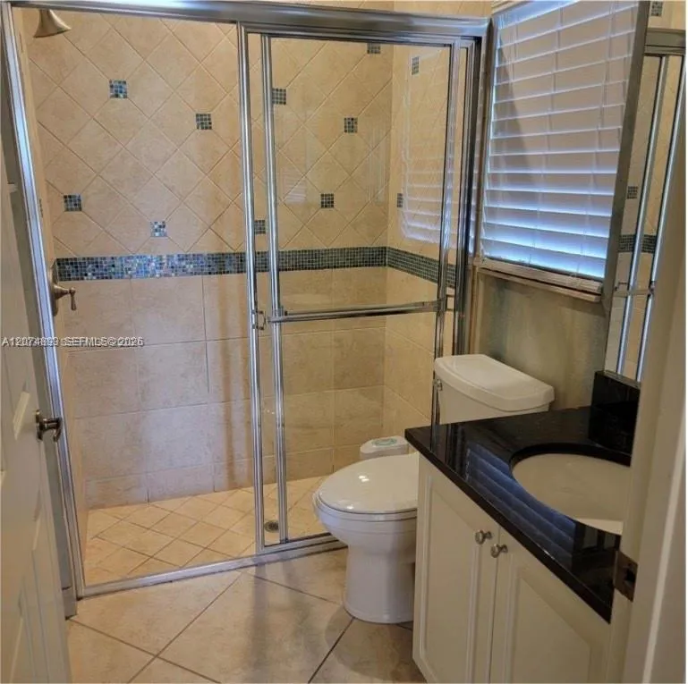 2851 W Prospect Rd #1006 Tamarac, FL 33309