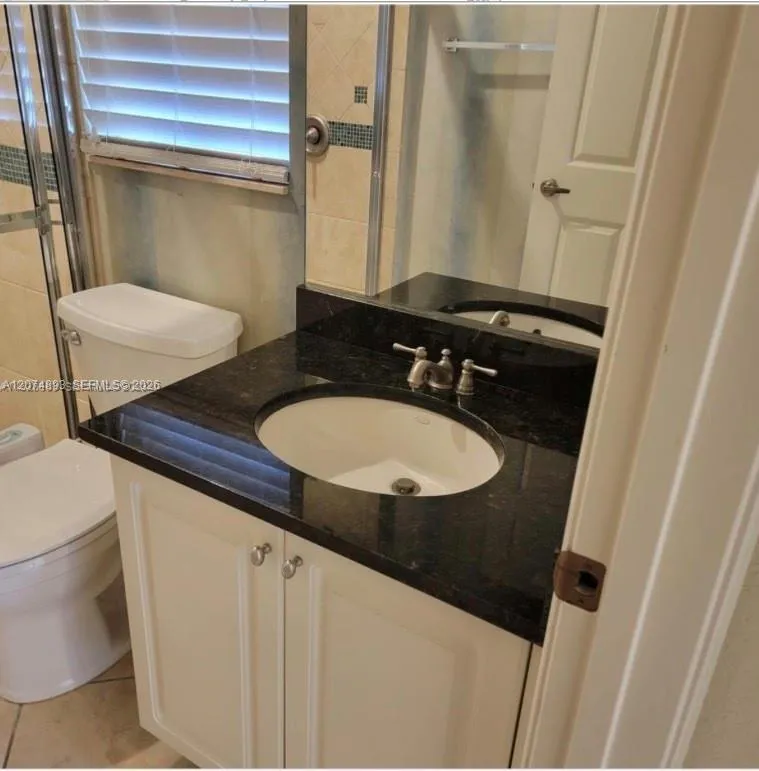 2851 W Prospect Rd #1006 Tamarac, FL 33309