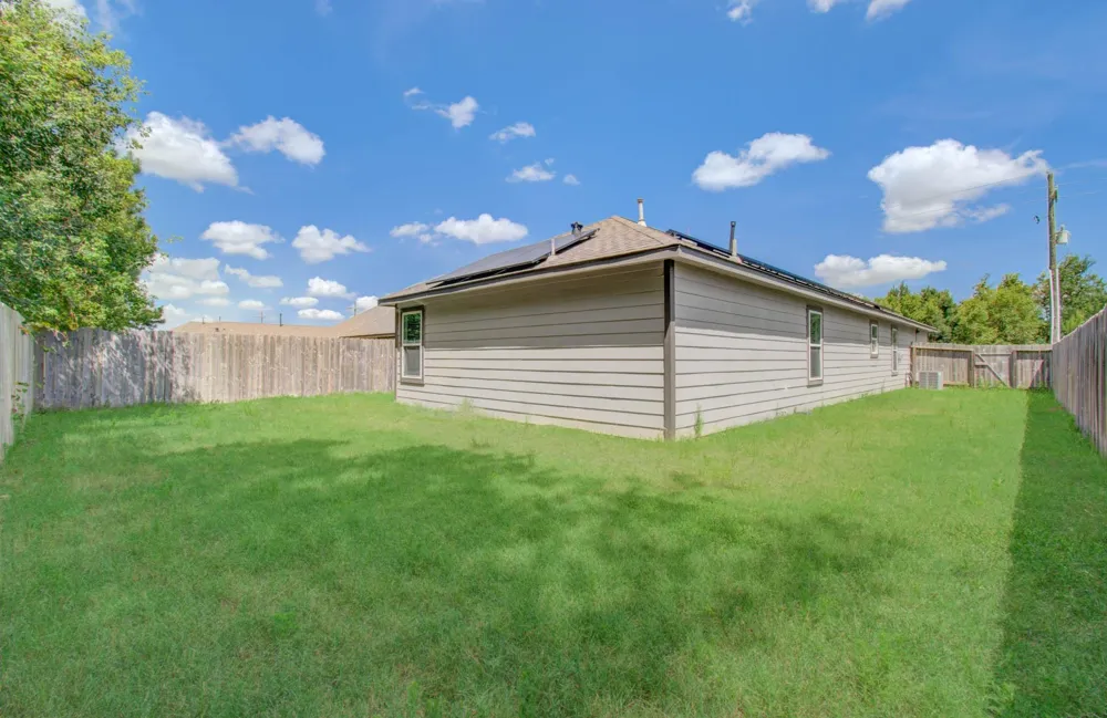 752 Road 5138 Cleveland, TX 77327