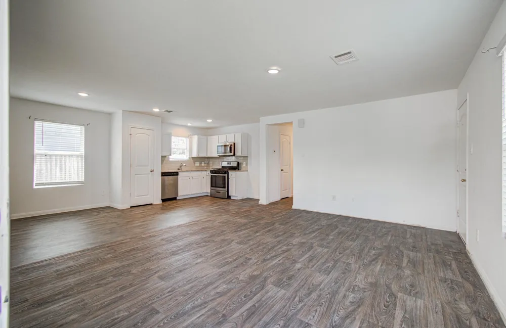 752 Road 5138 Cleveland, TX 77327