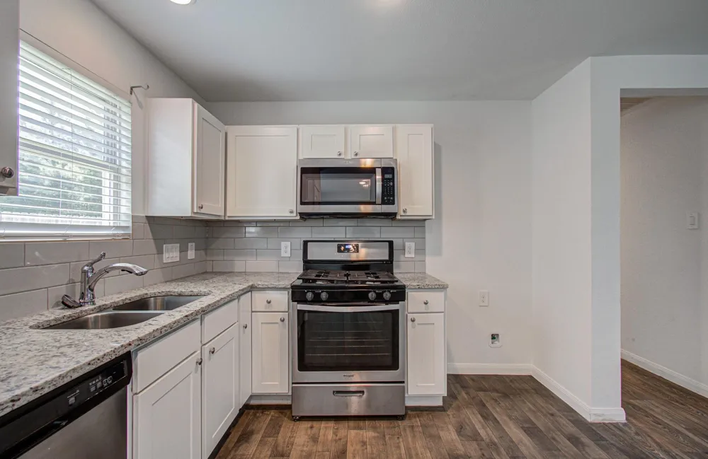 752 Road 5138 Cleveland, TX 77327
