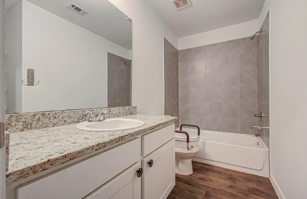 752 Road 5138 Cleveland, TX 77327