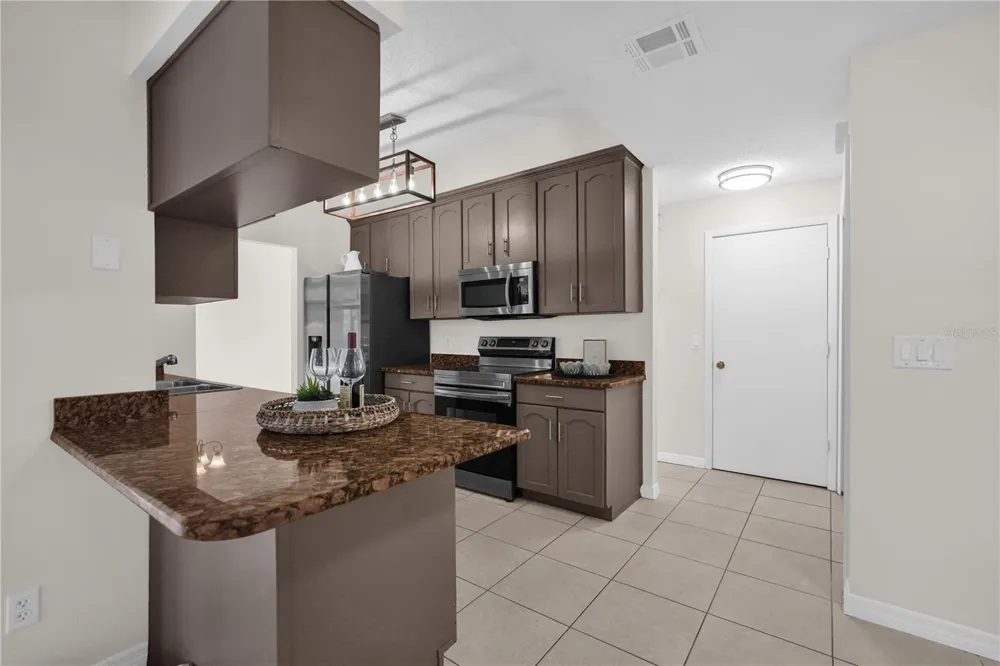 5165 FORMBY DRIVE Orlando, FL 32812
