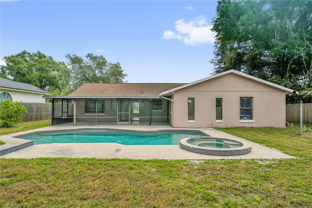 5165 FORMBY DRIVE Orlando, FL 32812